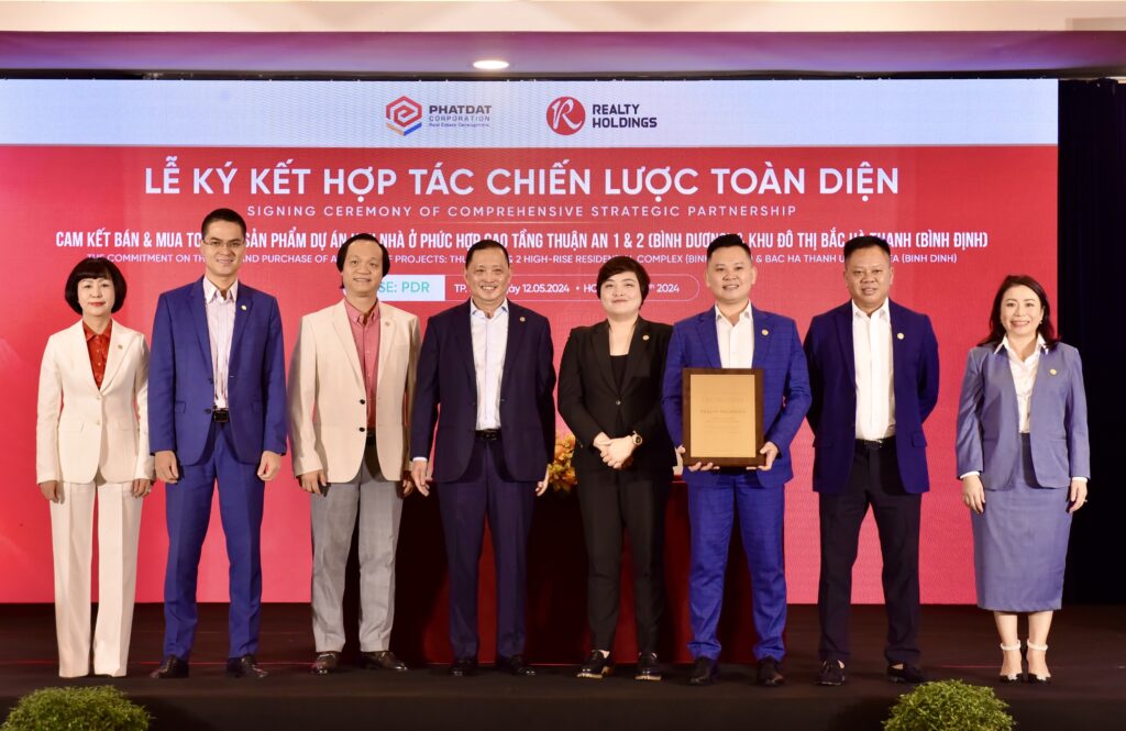 Sự kiện ra mắt Realty Holdings & Ký kết hợp tác chiến lược toàn diện